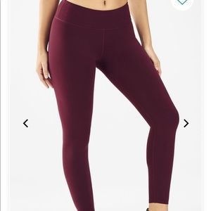 Fabletics maroon leggings
